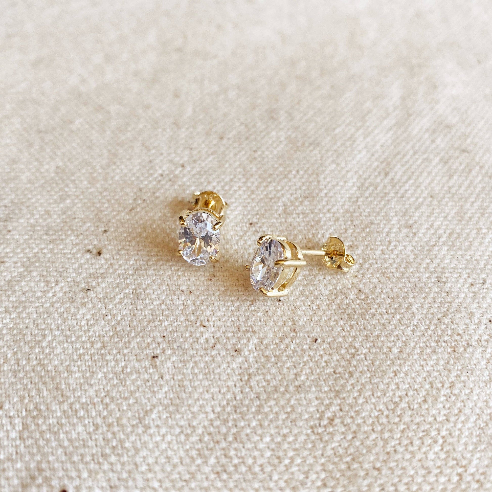 Luna Oval Stud Earrings